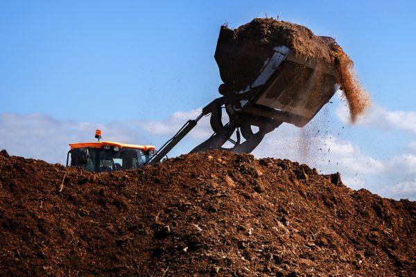 Cost of Dirt Spreading in Maryville